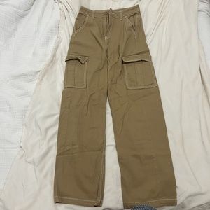 H&M Wide Leg Cargo Pants